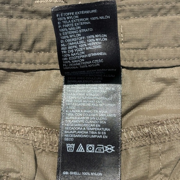 THE NORTH FACE Sz 10 Capri Bermuda Hiking Outdoor Multiple Pockets  Drawstring - Picture 8 of 11